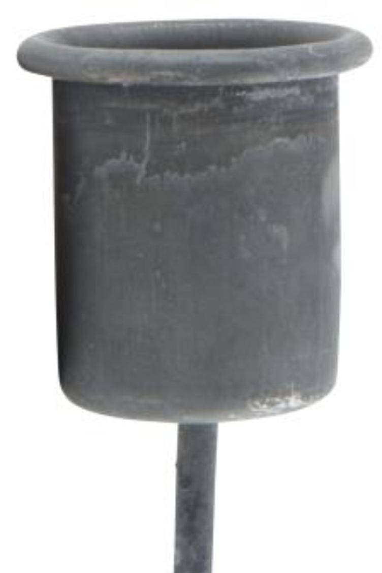 4 Kerzenhalter mit Spiess, grau