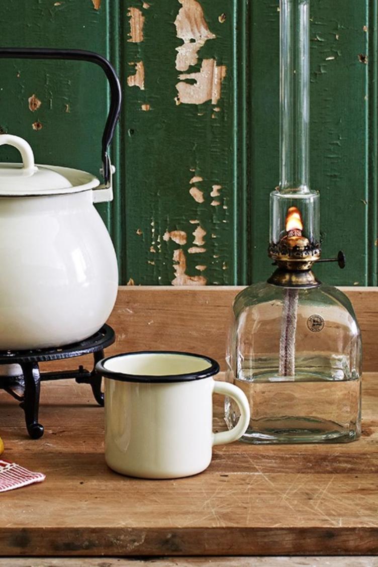 Emaille-Tasse weiss